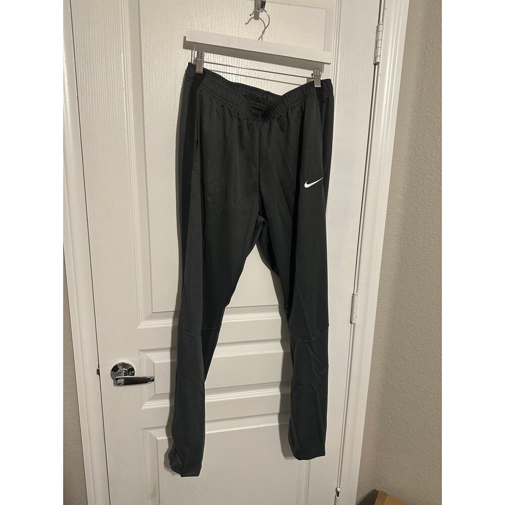 NWT men’s Nike dri fit activewear pants dark gray